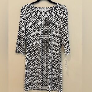 Lulu-B Black and White Long Sleeve Dress